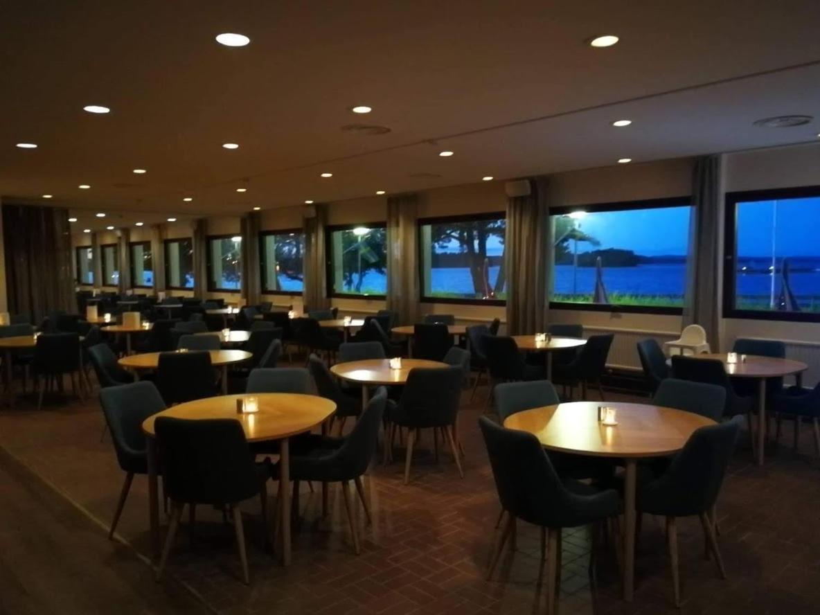 Hotell Wettern Карлсборґ Екстер'єр фото